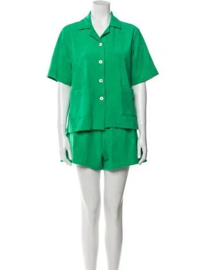 Pre-owned Aman Embroidered Accent Short Set In Green