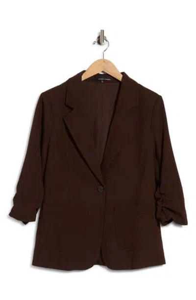 Amanda & Chelsea One-button Blazer In Brown