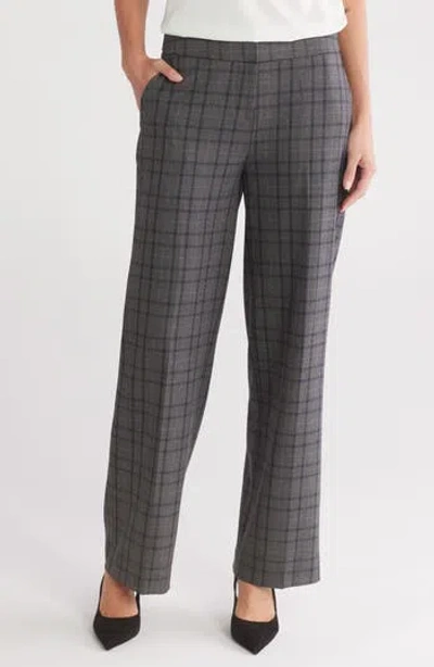 Amanda & Chelsea Plaid Wide Leg Pants In Gray