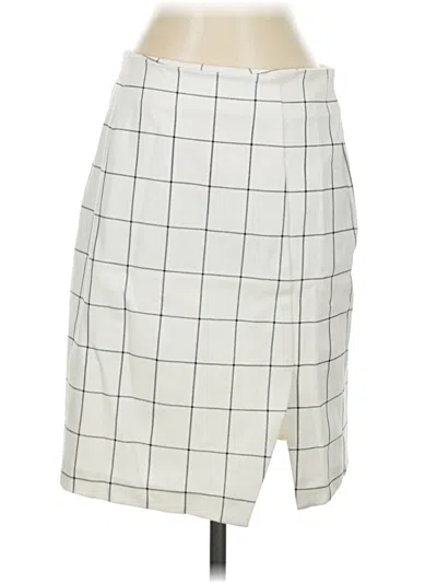 Pre-owned Amanda + Chelsea Casual Skirt In Ivory