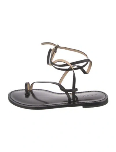Pre-owned Amanu Leather Gladiator Sandals In Black