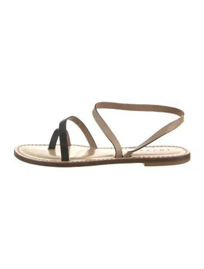 Pre-owned Amanu Leather Sandals In Gold