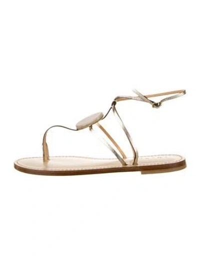 Pre-owned Amanu Leather T-strap Sandals