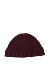 Amaranto Ribbed Hat In Burgundy
