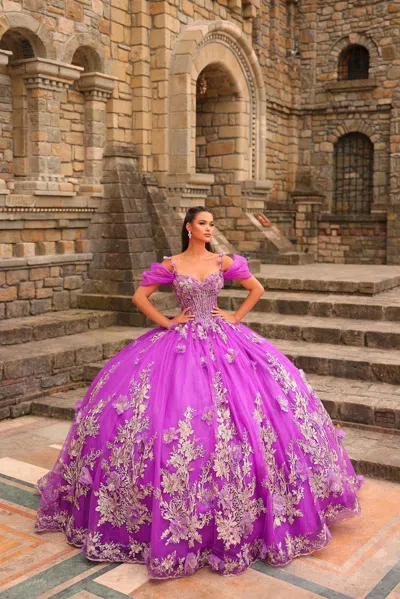 Amarra 54241 In Purple