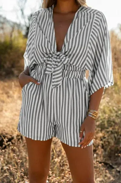 Amaryllis 3/4 Wide Kimono Sleeves Romper In Stripe Gray In Multi