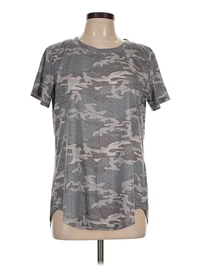 Pre-owned Amaryllis Active T-shirt In Gray