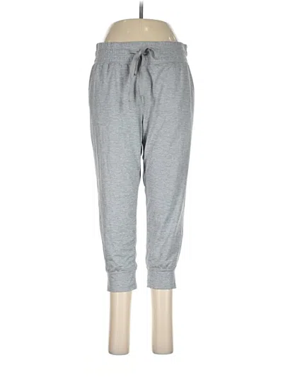 Pre-owned Amazon Essentials Casual Pants In Gray