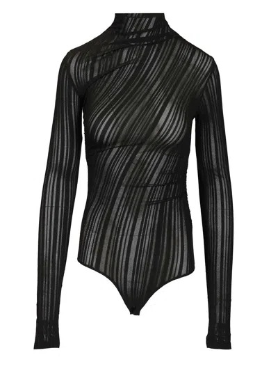 Amazuìn Qin Tops Black