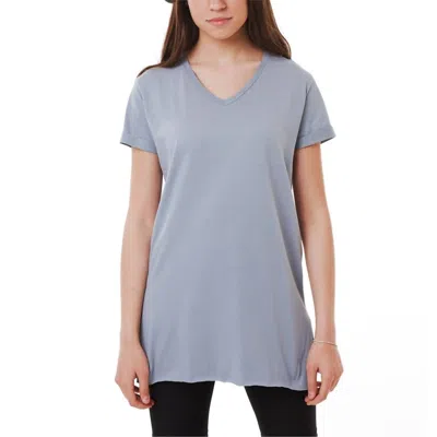 Ambar V-neck Side Slit Cotton Tunic T-shirt In Light Grey In Brown