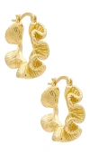 Amber Sceats X Revolve Wave Hoops In Metallic Gold