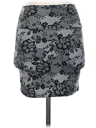 Pre-owned Ambiance Apparel Casual Skirt In Gray