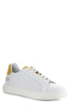Ambitious 10634a Low Top Sneaker In White/safron Leather