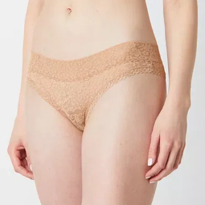 Ambrielle Everyday Lace Cheeky Panty In Sand