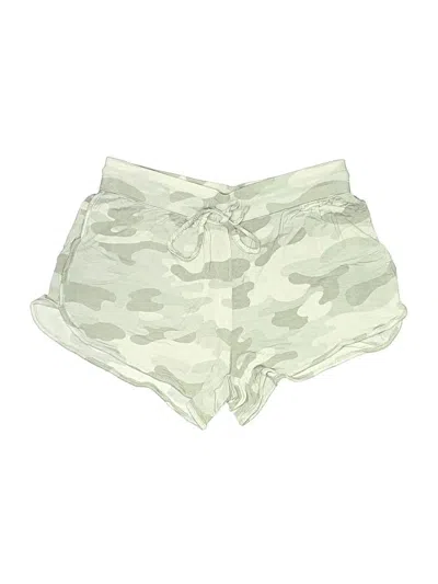 Pre-owned Ambrielle Shorts In Green