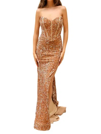 Amelia Couture Sweatheart Neckline Mermaid Dress In Gold
