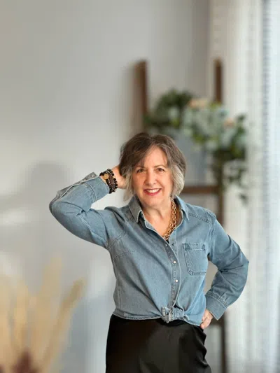 Amelia K. Luxe Structured Shirt In Denim Blue In Multi