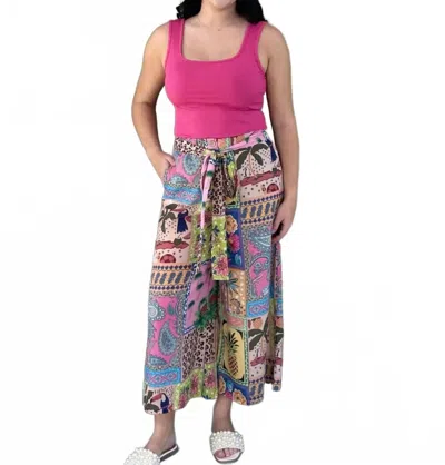America & Beyond Tropical Getaway Pant In Multi In Red