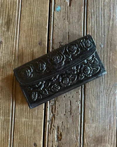 American Darling Women's Leathers Wallet In Black
