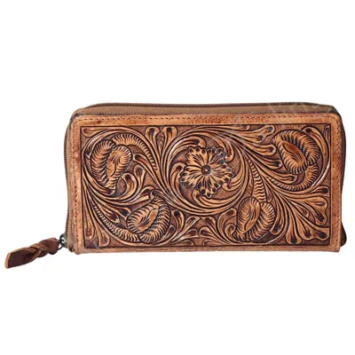 American Darling Women's Ranchin' Dream Tooled Leather Zip Wallet In Brown