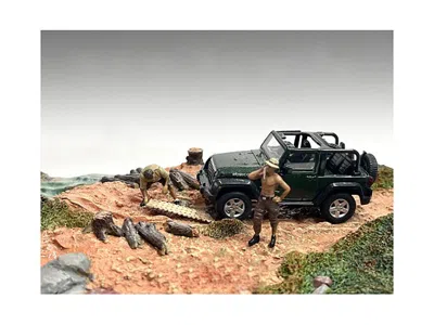 American Diorama 4x4 Mechanics 2 Piece Diecast Figure Set 1 For 1/43 Scale Models By  In Multi