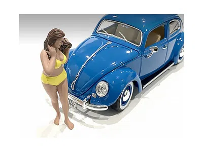 American Diorama Beach Girl Amy Figurine For 1/18 Scale Models By  In Blue