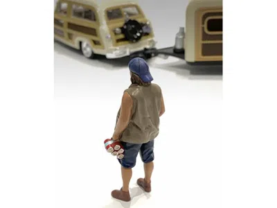 American Diorama Campers Figure 2 For 1/24 Scale Models By  In Brown