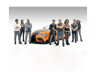 American Diorama Car Meet 3 8 Piece Figure Set For 1/24 Scale Models By  In Multi