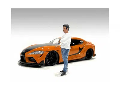 American Diorama Car Meet 3 Figure 8 For 1/18 Scale Models By