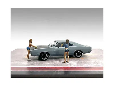 American Diorama Car Wash Girls Set 2 Jessica And Jennifer 2 Piece Figure Set For 1/43 Scale Models By American Diora In Gray