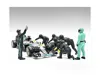 American Diorama Formula One F1 Pit Crew 7 Figure Set Team Black Release Iii For 1/43 Scale Models By American Dioram