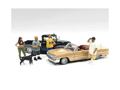 American Diorama Lowriderz And A Dog 5 Piece Figurine Set For 1/18 Scale Models By  In Blue