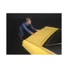 American Diorama Mechanic Darwin Pushing A Car Figurine For 1-18 Scale Model