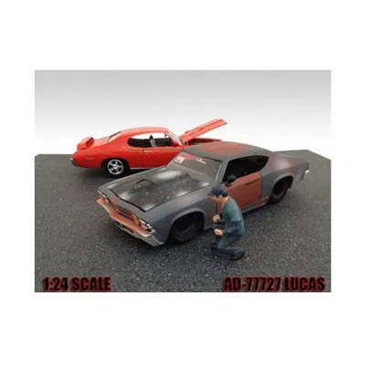 AMERICAN DIORAMA MECHANIC LUCAS FIGURE FOR 1-24 DIECAST MODEL CARS
