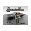 American Diorama Look Out Girl Monica Figure For 1-24 Scale Diecast Car Models