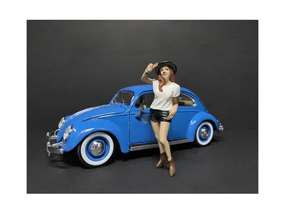 AMERICAN DIORAMA PARTYGOERS FIGURINE I FOR 1/24 SCALE MODELS BY AMERICAN DIORAMA