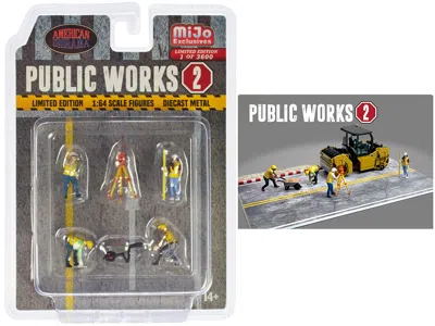 American Diorama Public Works 2 6 Piece Diecast Figure Set (4 Figures 1 Camera 1 Wheelbarrow) Limited Edition To 3600 In Multi