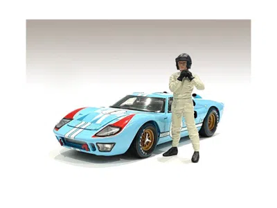 American Diorama Race Day 1 Figurine I For 1/18 Scale Models By  In Blue