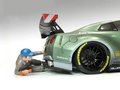 American Diorama Top Tuners Figure #4 "premium" Series For 1/24 Scale Models By  In Multi