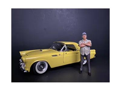 American Diorama Weekend Car Show Figurine Ii For 1/18 Scale Models By  In Black