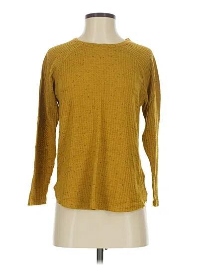 Pre-owned American Eagle Outfitters 3/4 Sleeve T-shirt In Gold