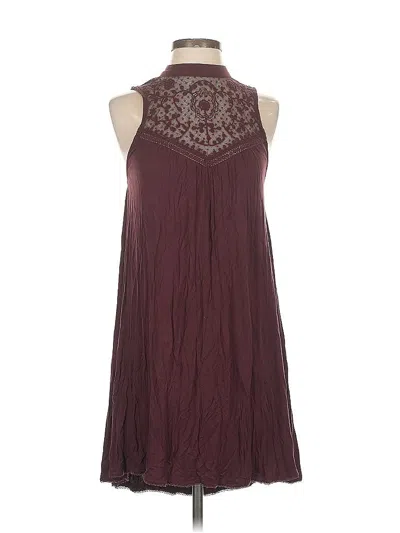 Pre-owned American Eagle Outfitters Casual Dress In Burgundy