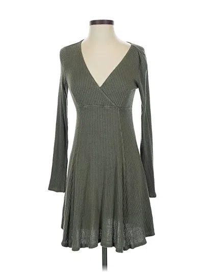 Pre-owned American Eagle Outfitters Casual Dress In Gray