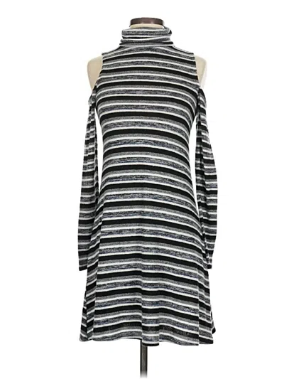 Pre-owned American Eagle Outfitters Casual Dress In Gray