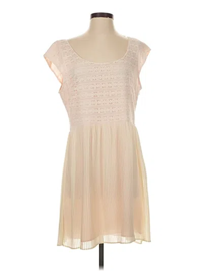 Pre-owned American Eagle Outfitters Casual Dress In Tan