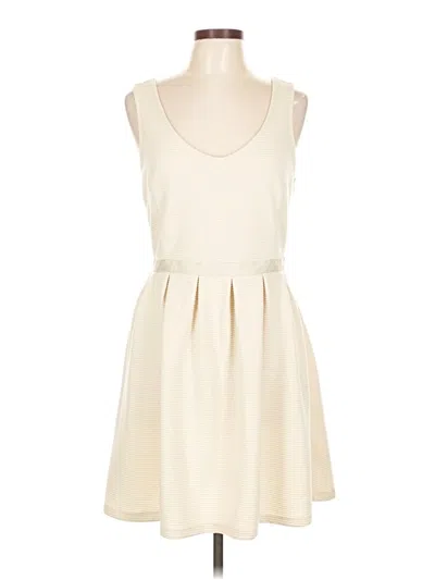 Pre-owned American Eagle Outfitters Casual Dress In White