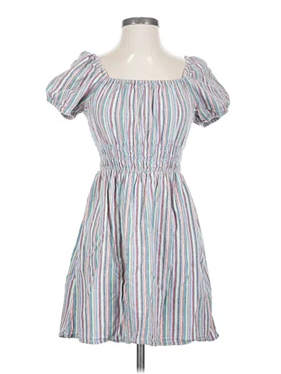 Pre-owned American Eagle Outfitters Casual Dress In White