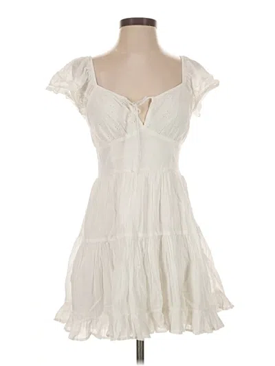 Pre-owned American Eagle Outfitters Casual Dress In White