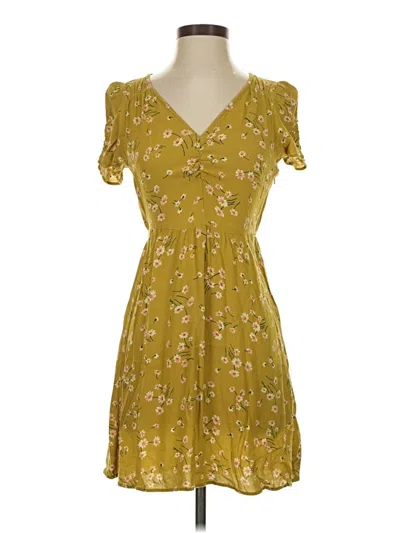 Pre-owned American Eagle Outfitters Casual Dress In Yellow
