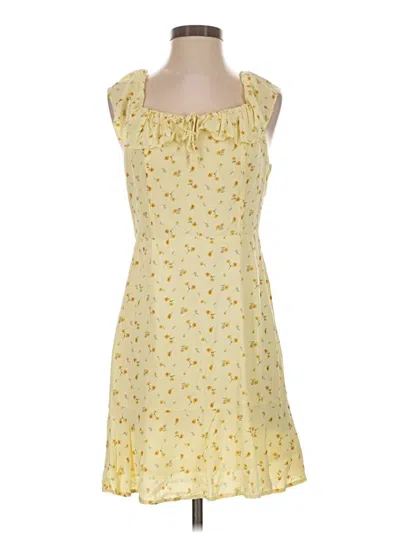 Pre-owned American Eagle Outfitters Casual Dress In Yellow